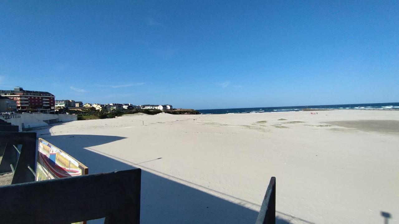 Apartamento En Foz. Primera Linea Playa Rapadoira 外观 照片